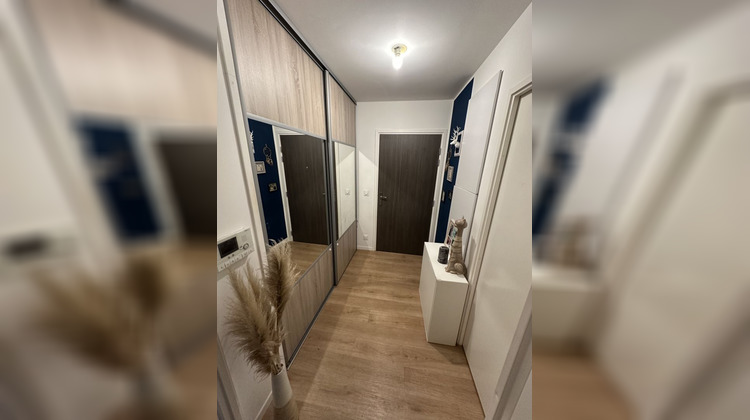 Ma-Cabane - Vente Appartement SAULX-LES-CHARTREUX, 67 m²