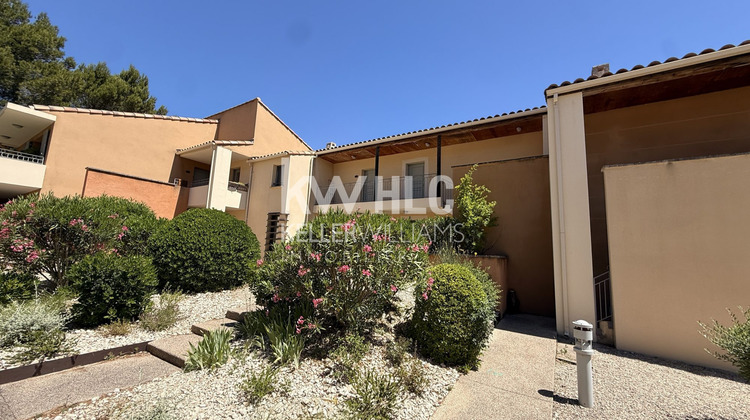 Ma-Cabane - Vente Appartement Saumane-de-Vaucluse, 76 m²