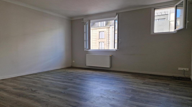 Ma-Cabane - Vente Appartement SAUMUR, 44 m²