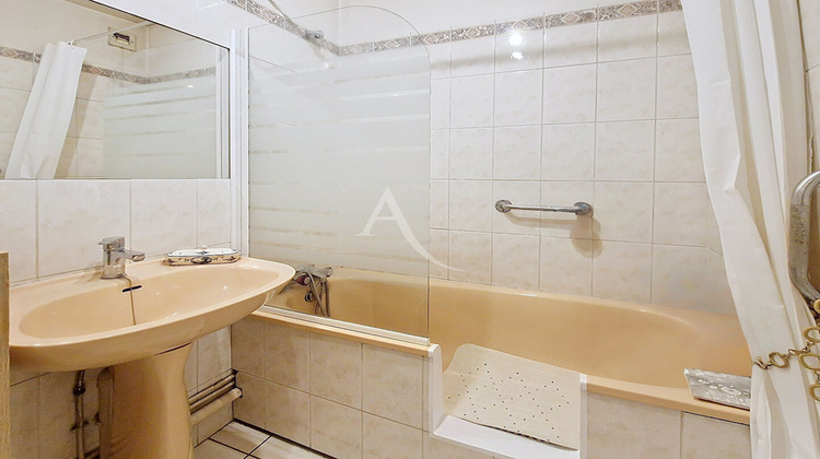Ma-Cabane - Vente Appartement SAUMUR, 62 m²