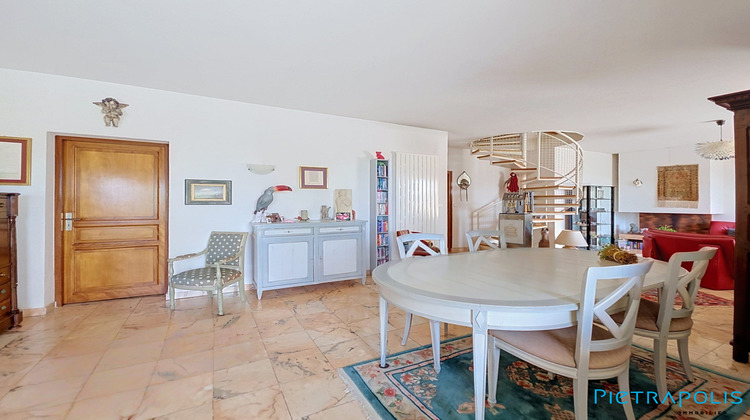 Ma-Cabane - Vente Appartement Sauverny, 185 m²