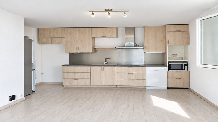 Ma-Cabane - Vente Appartement Sauverny, 65 m²