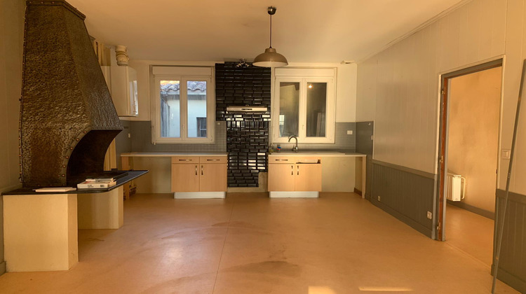 Ma-Cabane - Vente Appartement Sauveterre-de-Guyenne, 132 m²