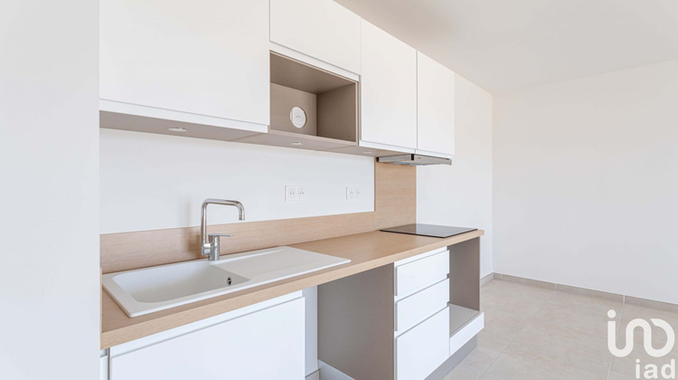 Ma-Cabane - Vente Appartement Sauvian, 65 m²