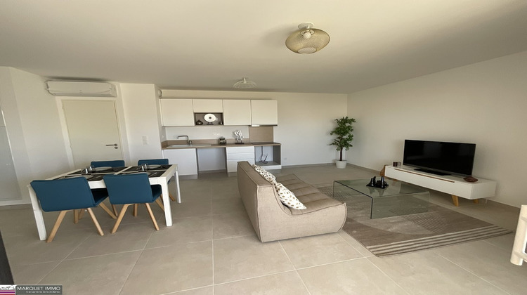 Ma-Cabane - Vente Appartement SAUVIAN, 66 m²