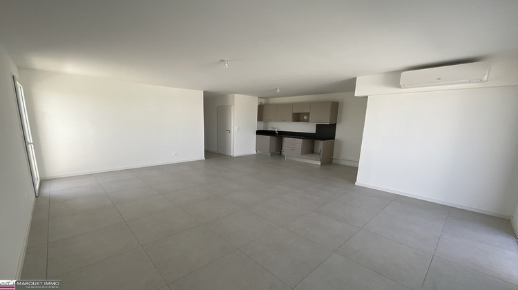 Ma-Cabane - Vente Appartement SAUVIAN, 68 m²