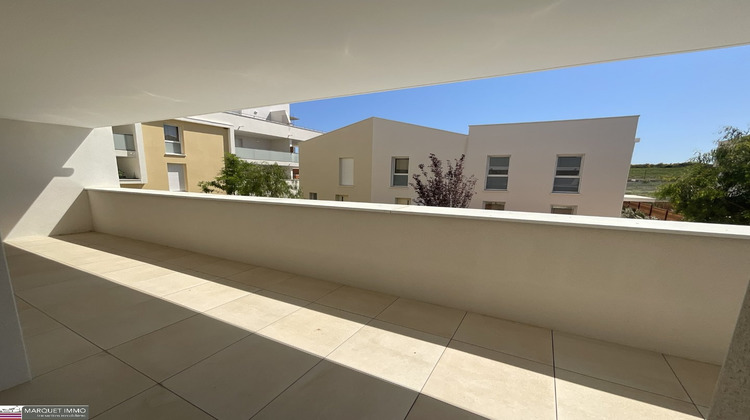 Ma-Cabane - Vente Appartement SAUVIAN, 66 m²
