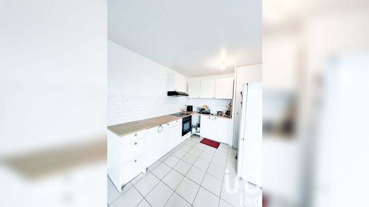 Ma-Cabane - Vente Appartement Savigny-le-Temple, 56 m²