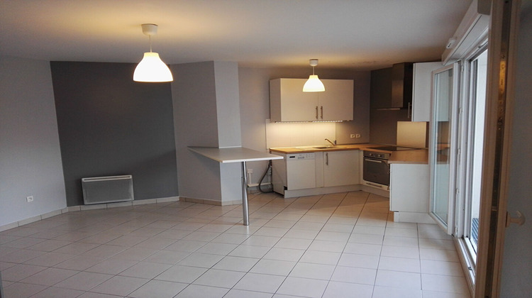 Ma-Cabane - Vente Appartement SAVIGNY-LE-TEMPLE, 47 m²