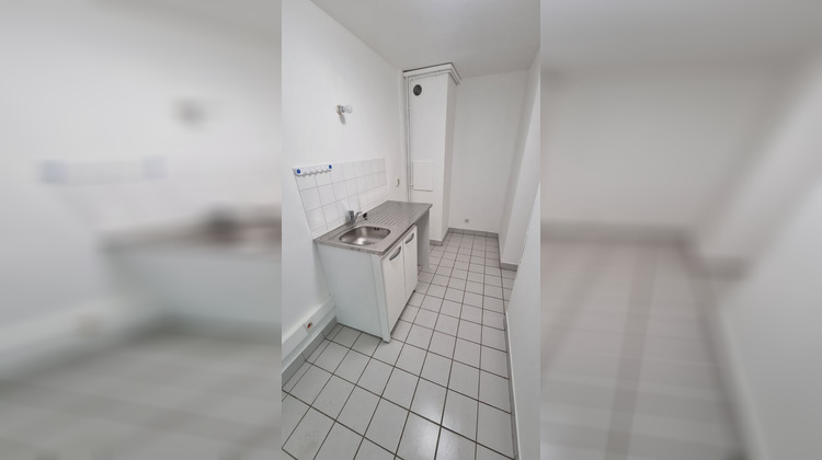 Ma-Cabane - Vente Appartement SAVIGNY-LE-TEMPLE, 47 m²