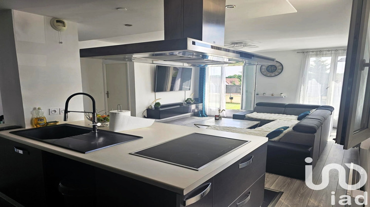 Ma-Cabane - Vente Appartement Savigny-le-Temple, 69 m²