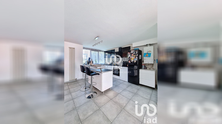 Ma-Cabane - Vente Appartement Savigny-le-Temple, 98 m²