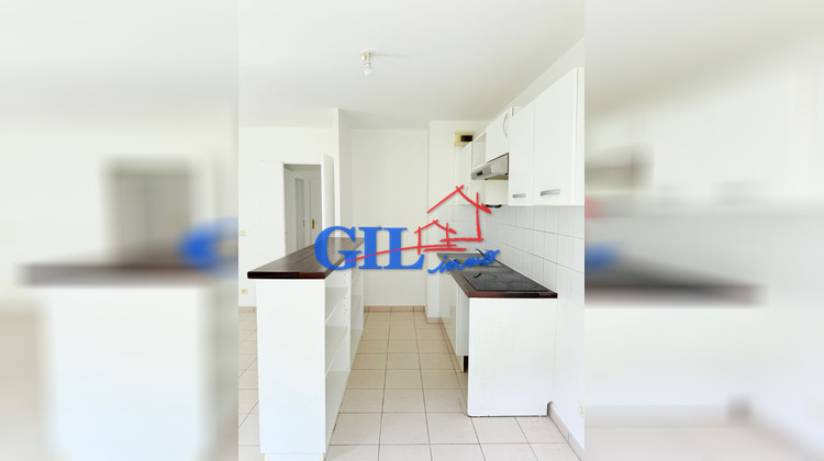 Ma-Cabane - Vente Appartement SAVIGNY-LE-TEMPLE, 62 m²