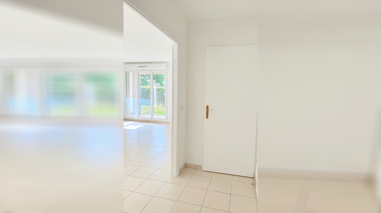 Ma-Cabane - Vente Appartement SAVIGNY-LE-TEMPLE, 62 m²