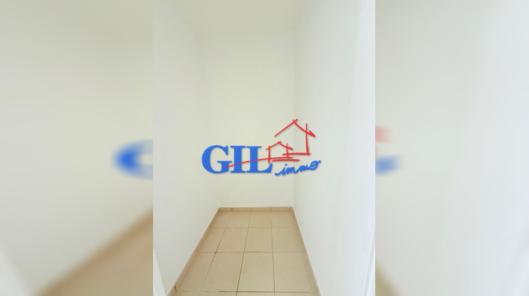 Ma-Cabane - Vente Appartement SAVIGNY-LE-TEMPLE, 62 m²