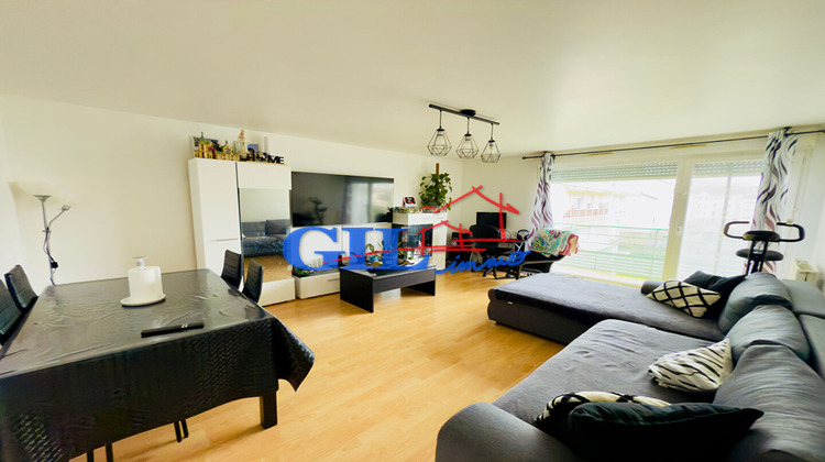 Ma-Cabane - Vente Appartement SAVIGNY-LE-TEMPLE, 62 m²