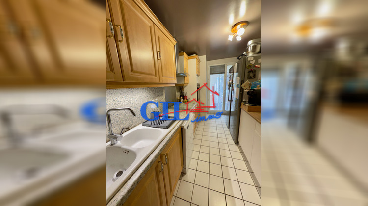 Ma-Cabane - Vente Appartement SAVIGNY-LE-TEMPLE, 62 m²