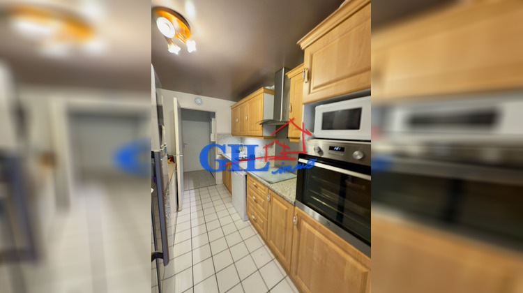 Ma-Cabane - Vente Appartement SAVIGNY-LE-TEMPLE, 62 m²