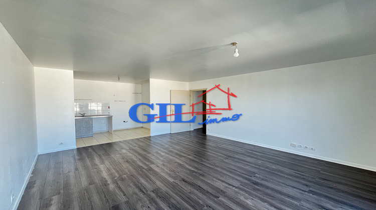 Ma-Cabane - Vente Appartement SAVIGNY-LE-TEMPLE, 63 m²