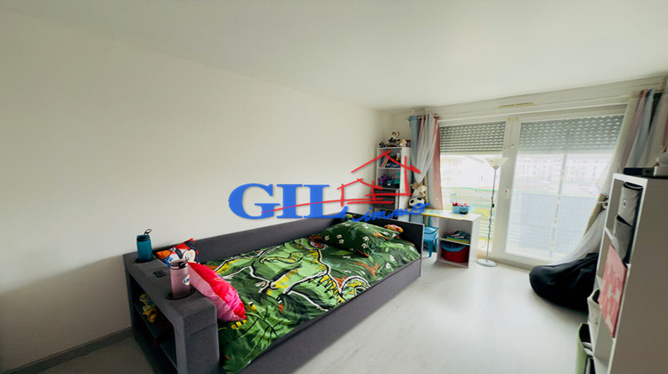 Ma-Cabane - Vente Appartement SAVIGNY-LE-TEMPLE, 63 m²