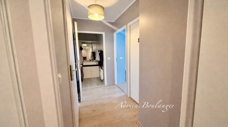 Ma-Cabane - Vente Appartement SAVIGNY LE TEMPLE, 67 m²