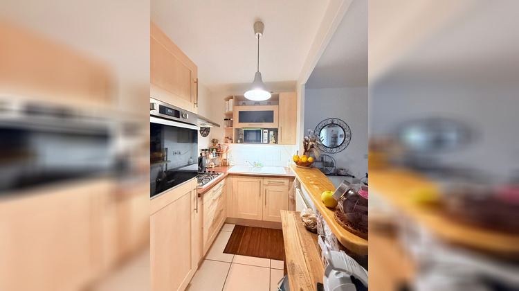 Ma-Cabane - Vente Appartement SAVIGNY-LE-TEMPLE, 47 m²