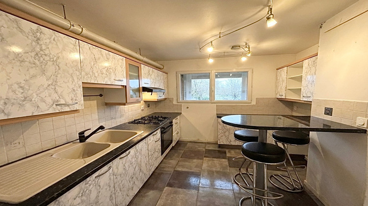 Ma-Cabane - Vente Appartement SAVIGNY-LE-TEMPLE, 59 m²