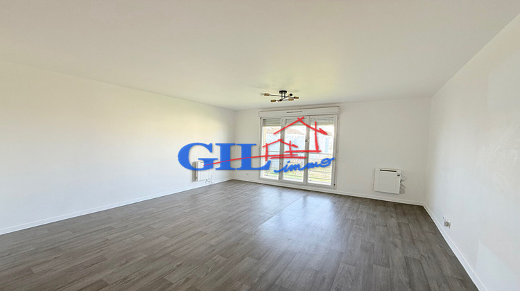 Ma-Cabane - Vente Appartement SAVIGNY-LE-TEMPLE, 63 m²