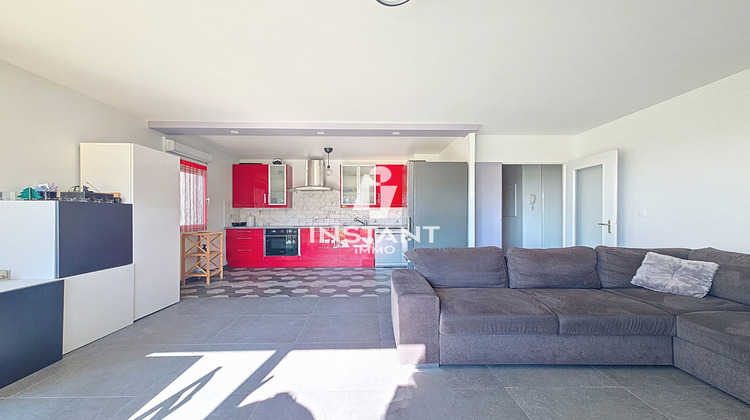 Ma-Cabane - Vente Appartement Savigny-le-Temple, 64 m²