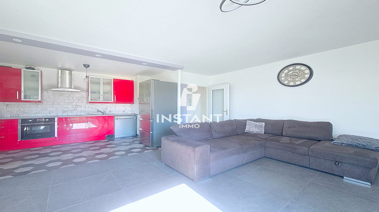 Ma-Cabane - Vente Appartement Savigny-le-Temple, 64 m²