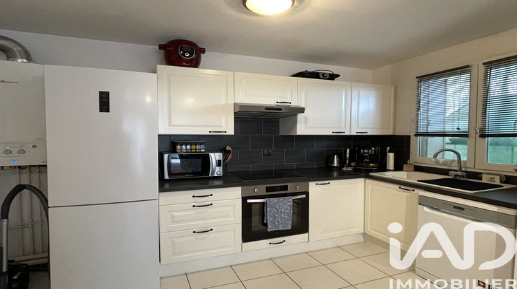 Ma-Cabane - Vente Appartement Savigny-le-Temple, 77 m²