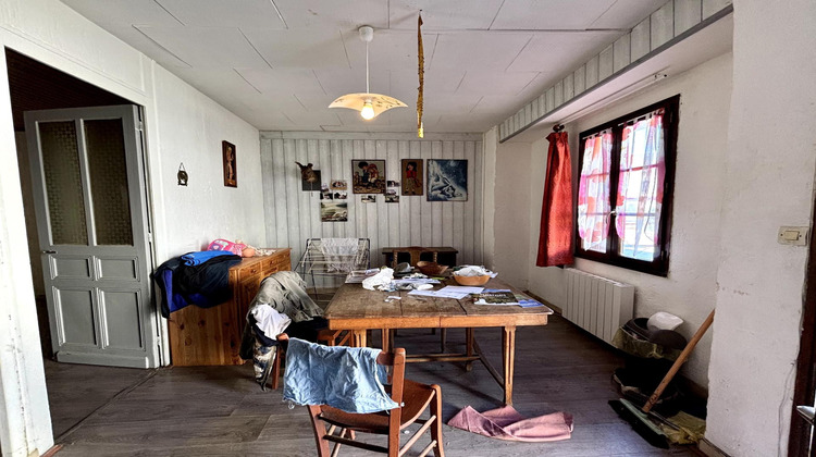 Ma-Cabane - Vente Appartement Scorbe-Clairvaux, 62 m²