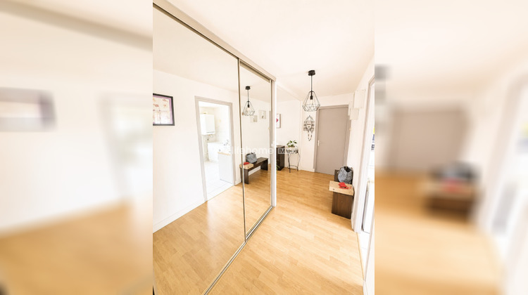 Ma-Cabane - Vente Appartement Sedan, 70 m²