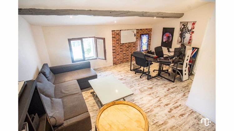 Ma-Cabane - Vente Appartement SEILLONS-SOURCE-D'ARGENS, 147 m²