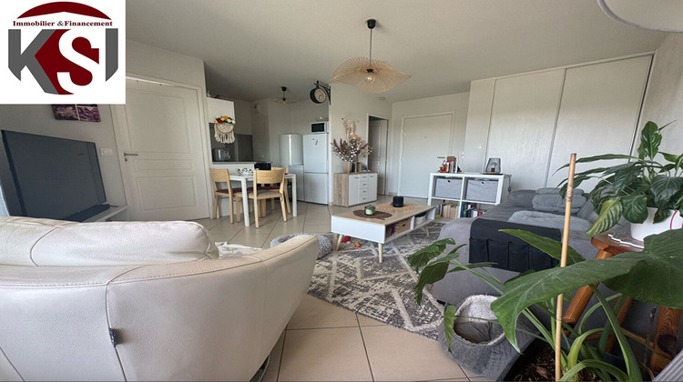 Ma-Cabane - Vente Appartement SEILLONS-SOURCE-D'ARGENS, 50 m²