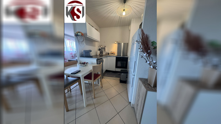 Ma-Cabane - Vente Appartement SEILLONS-SOURCE-D'ARGENS, 50 m²