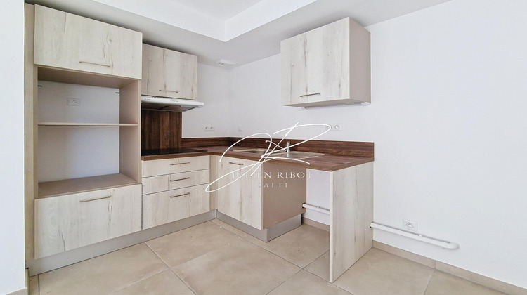 Ma-Cabane - Vente Appartement Serignan, 62 m²