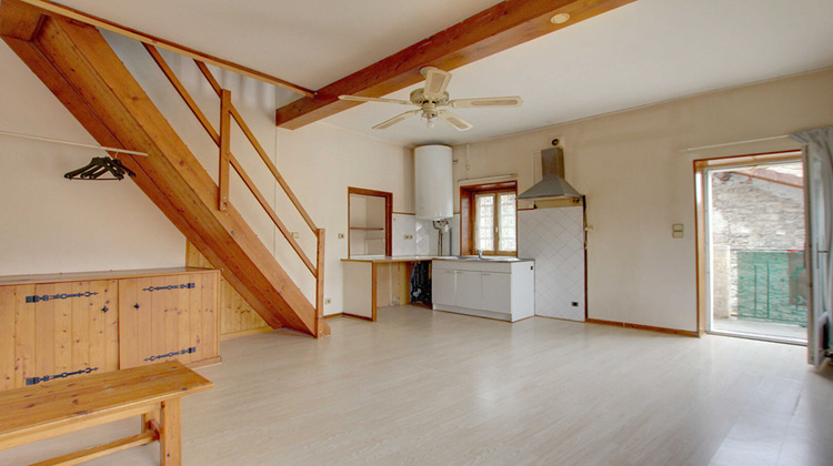 Ma-Cabane - Vente Appartement SERRIERES-EN-CHAUTAGNE, 48 m²