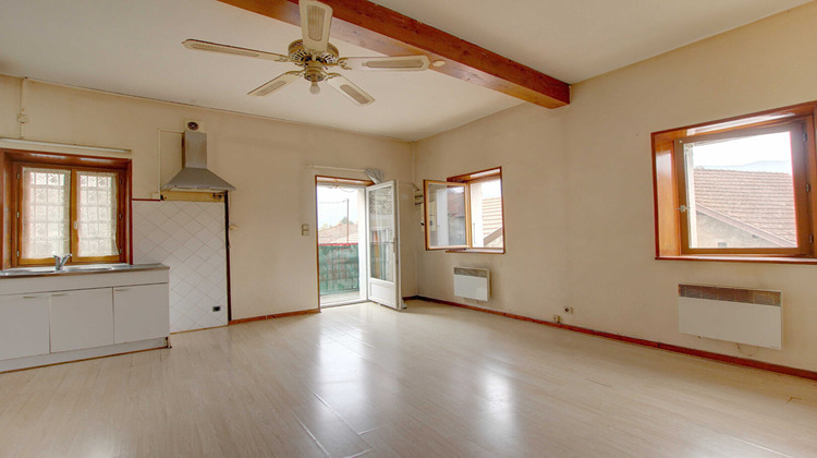 Ma-Cabane - Vente Appartement SERRIERES-EN-CHAUTAGNE, 48 m²