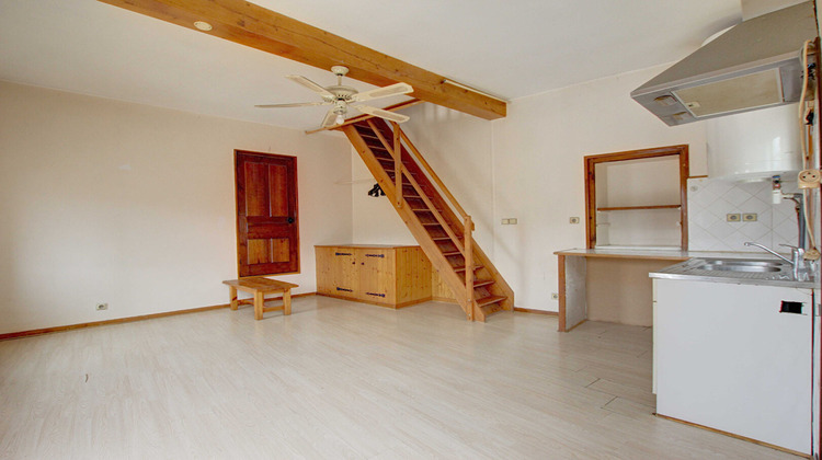 Ma-Cabane - Vente Appartement SERRIERES-EN-CHAUTAGNE, 48 m²