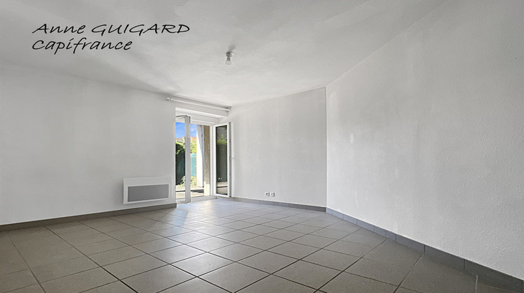 Ma-Cabane - Vente Appartement SERRIERES EN CHAUTAGNE, 60 m²