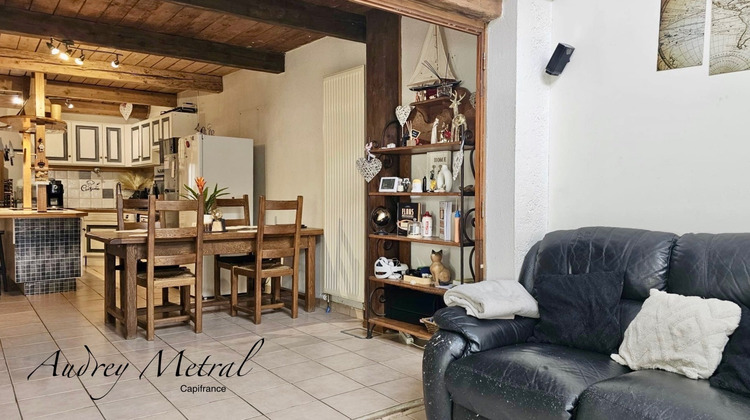 Ma-Cabane - Vente Appartement SERRIERES EN CHAUTAGNE, 98 m²
