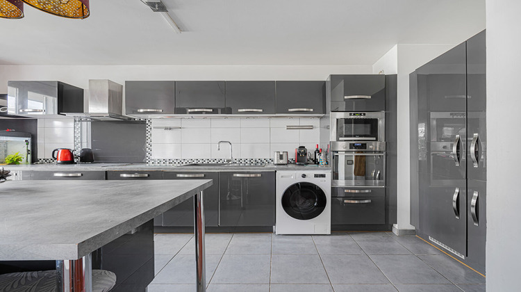 Ma-Cabane - Vente Appartement SEVRES, 74 m²