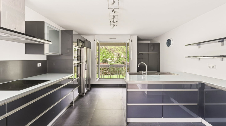 Ma-Cabane - Vente Appartement SEVRES, 132 m²