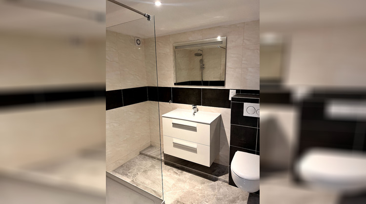 Ma-Cabane - Vente Appartement SIERCK-LES-BAINS, 56 m²