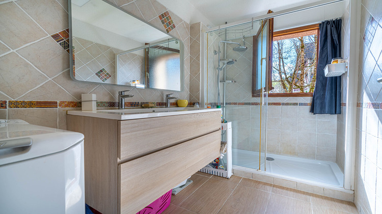 Ma-Cabane - Vente Appartement SILLINGY, 84 m²