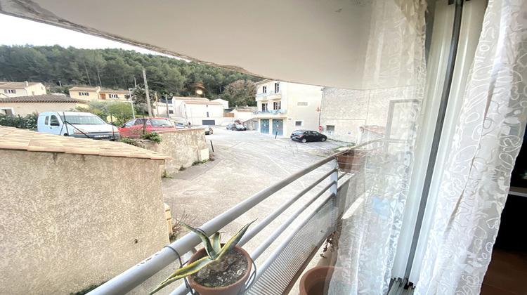 Ma-Cabane - Vente Appartement SIMIANE-COLLONGUE, 70 m²