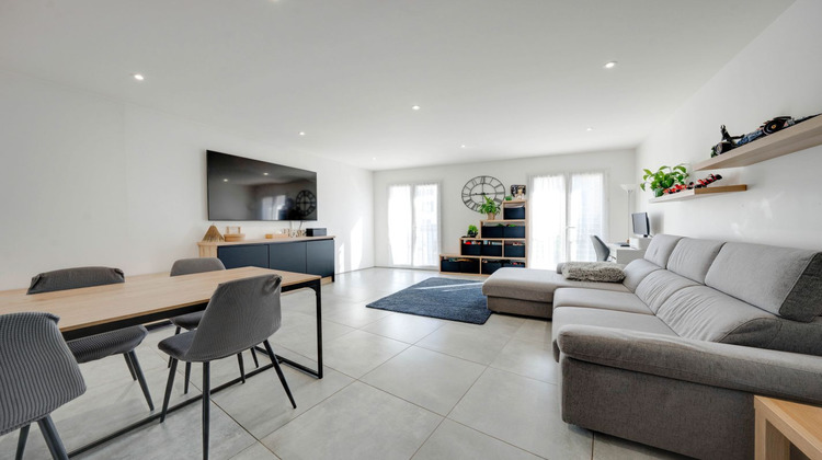 Ma-Cabane - Vente Appartement SIMIANE COLLONGUE, 68 m²
