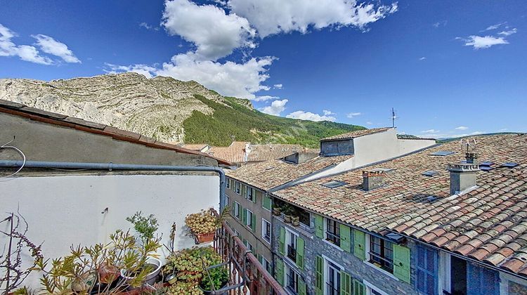 Ma-Cabane - Vente Appartement SISTERON, 230 m²