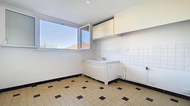 Ma-Cabane - Vente Appartement SISTERON, 60 m²